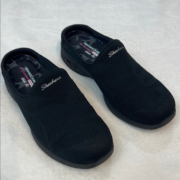 Skechers Shoes - Skechers Black Knit Slip-ON Sneakers WOMENS SIZE 8  AIR COOLED WIDE FIT